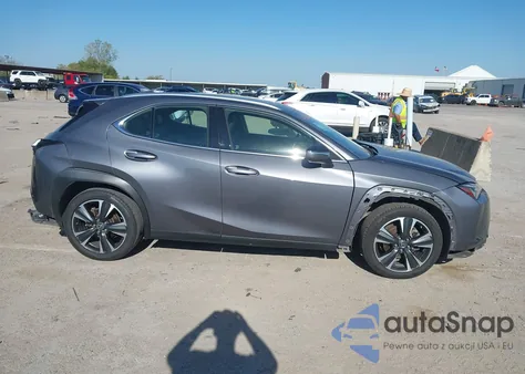 2021 Lexus Ux 200 из США, поврежденный, VIN JTHX3JBH3M2032741